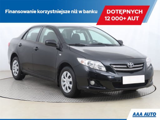 Toyota Corolla X Sedan 1.4 D-4D 90KM 2010