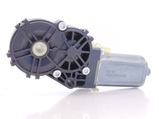 mini motor DOCIAG bonnet VW PHAETON 02-16 0390201966