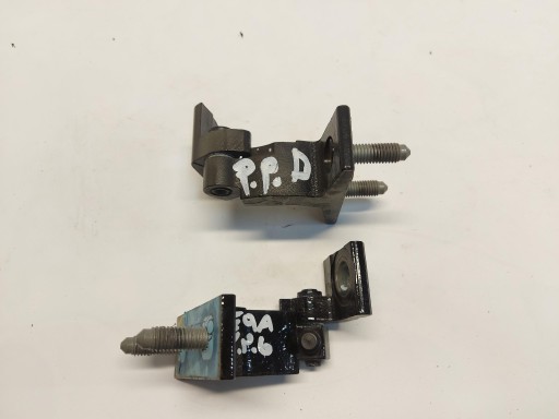Mercedes EQA 250+ W243 hinge door right front GORA DOL