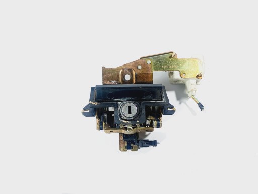poignée du capot coffre OE 1U9827565G Skoda Octavia 1 et 98-10