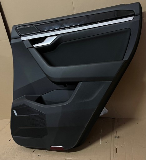 IDEALNA upholstery side door rear part rear right VW TOUAREG III 760 1