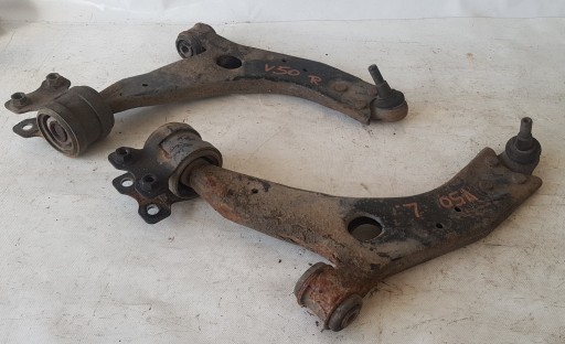 Querlenker vorne rechts VOLVO V50 S40 II C30