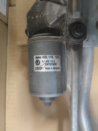 SKODA FABIA II Gestänge RAMIONA Motor Wischer vorne komplet