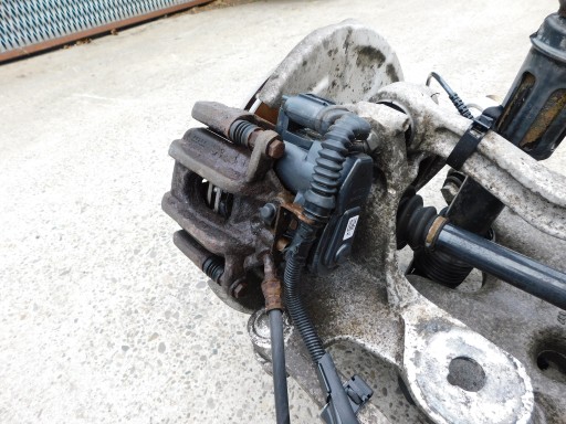 BMW F10 F11 caliper automat of the electric left rear part mini motor of the electric 32345699