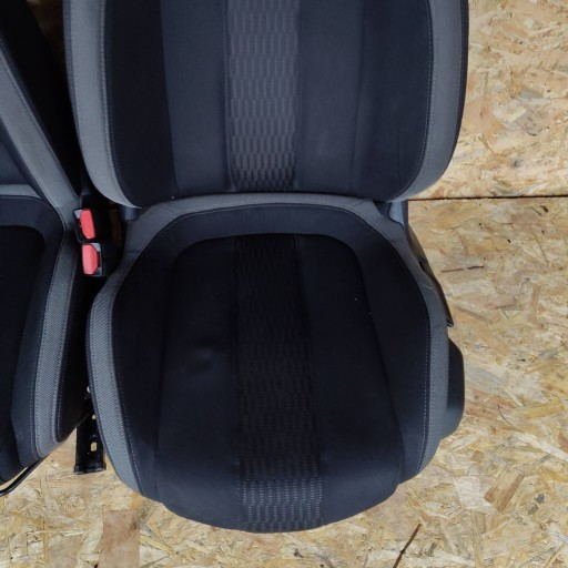 Komplet Sitze Peugeot 308 t9 II HB