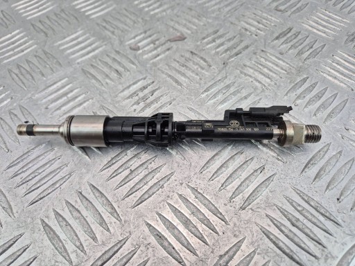 BMW X1 E84 xDrive 20i N20B20A injector 7597870