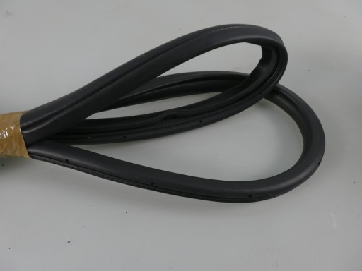 MITSUBISHI OUTLANDER II gasket door left rear part left rear