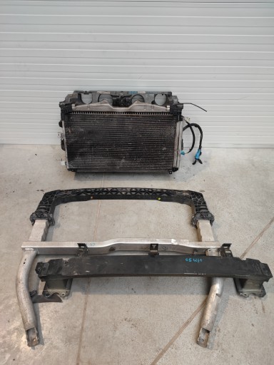 Радіатор передній радіатор Citroen C5 III lift 2.2D МКПП
