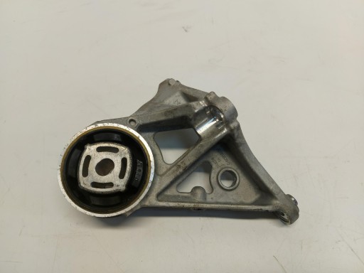 Porsche Taycan 4S 9J1 2022 holder engine mount left front front
