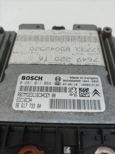 Bedienteil DES MOTORS 0281011863 9661773380 1.6 HDI 90KM Peugeot 307 und
