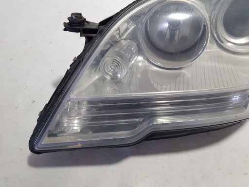 MERCEDES ML W164 LIFT light left front H7 UK
