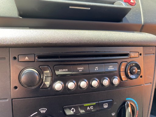 RADIO CD oryginalne brakuje kodu Citroen C4 04-11