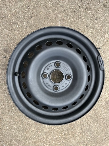 HYUNDAI I10 II disk STALOWA R14 14 ET47 5.5 4X100 2013