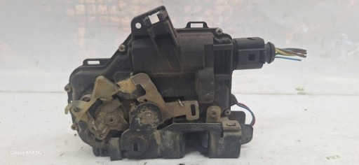 Schloß Tür SKODA OCTAVIA und heck links 1J0973713