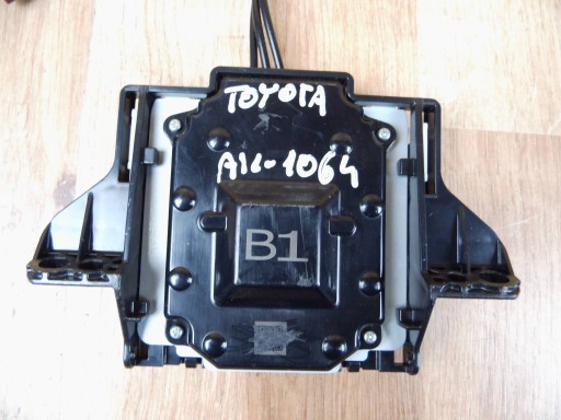 Toyota Yaris IV XP210 module control unit anteny GPS 86147-58010