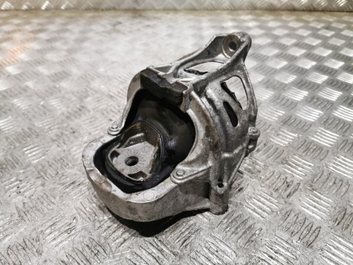 782215147917 - Подушка двигуна права AUDI A5 F5 8W 2.0 17R