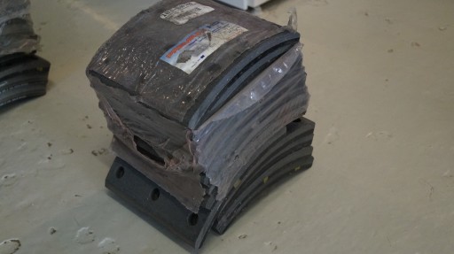 КПЛ. ГАЛЬМІВНІ КОЛОДКИ КАМАЗ 53212-3501105