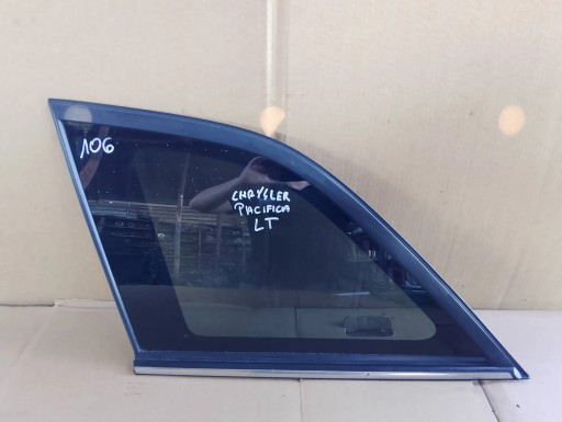 window bodywork left rear part Chrysler Pacifica