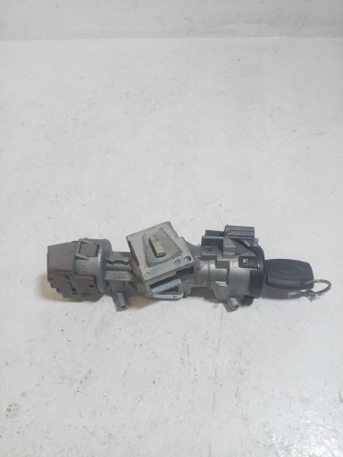ignition Z KLUCZYKIEM FORD FOCUS MK2 3M51-3F880-AC