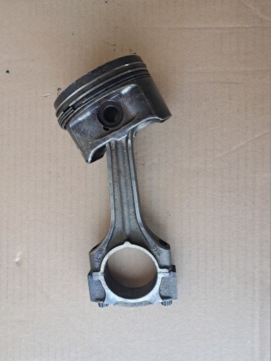 piston MERCEDES W124 2,0 M111 111.940