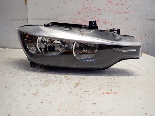 light front front right BMW 3 F30 F31 2011