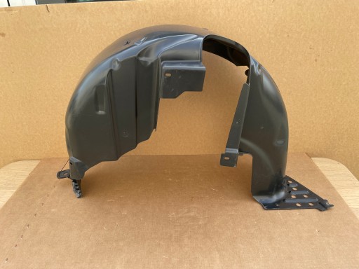 mudguard rear part right AUDI A1 S1 82A810970C as new original