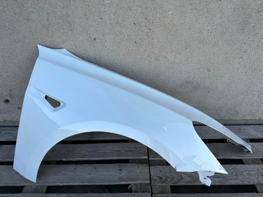 L560 - Переднее правое переднее крыло tesla model 3 iii 2017- очень хороший оригинал