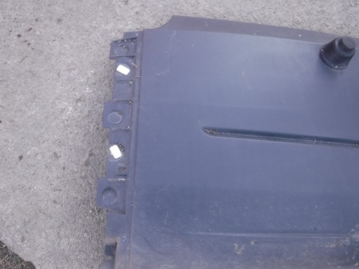 moulding side right rear part TRANSIT MK8 corner