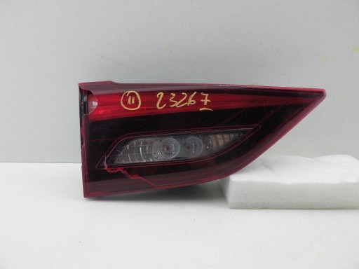 TOYOTA AVENSIS III T27 LIFT T29 KOMBI 2015- 81560-05310 light rear left