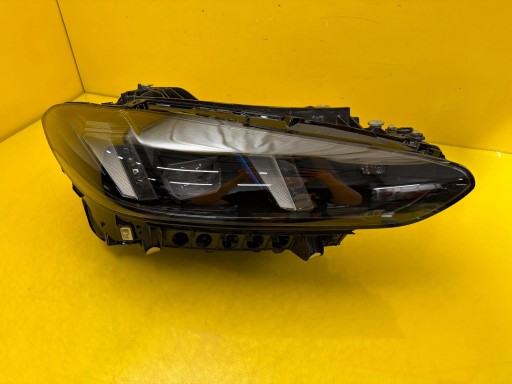 far desna prednji dio BMW 4 G22 M4 G82 I4 G26 Full Led 5B35F30-02