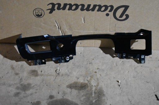 9J1854397A - ДЕКОРАЦИЯ КОНСОЛИ PORSCHE TAYCAN 1