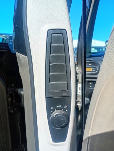 grid air conditioning devices air right z slupka Citroen C4 Picasso FL 07-13