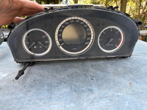 dials dials A2049003702 - MERCEDES W204 2.2 CDi EU