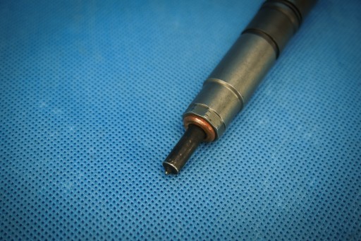 Einspritzdüse Pumpe-Düse-Einheit Einspritzdüse des Kraftstoffsbehälters Audi A4 8W A5 F5 A6 4K C8 A7 A8 Q5 FY 059130277EN