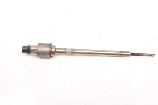 Insignia a zafira c astra j iv 2.0 cdti свічка розжарювання 55590467