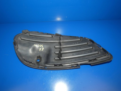 MERCEDES C KLASA W205 grid of a bumper right front right AMG