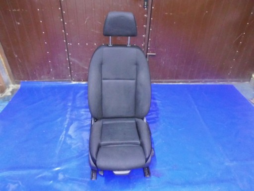 seat driver´s left front EUROPA MERCEDES SPRINTER W910 W907 18-25R