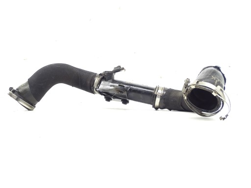 rohr Schlauch intercooler AUDI A4 B8 8K0145673