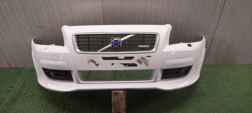 bumper front VOLVO C30 LIFT R-design 10-12 LAK: XXX