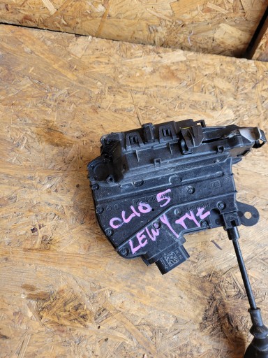 lock door left rear part RENAULT CLIO V