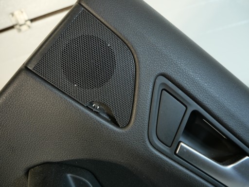 side door upholstery right rear part AUDI Q5 8R0