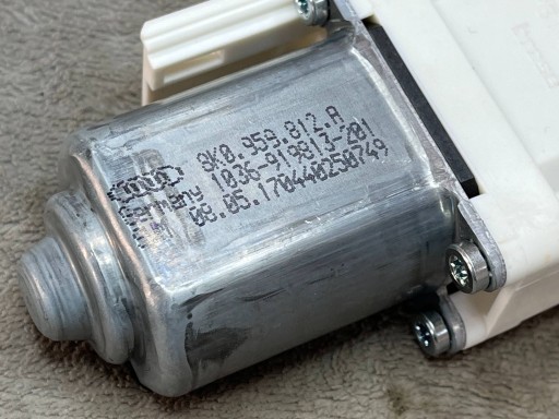 Motorino VETRO finestrini Destra posteriore AUDI A4 B8 8K0959812 europa !J