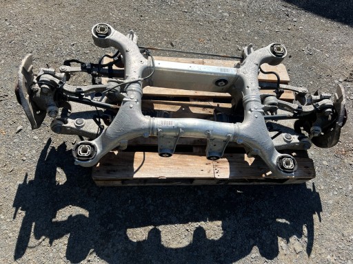 Bmw f10 535i задняя подвеска в сборе задний поворотный кулак левая правая тележка