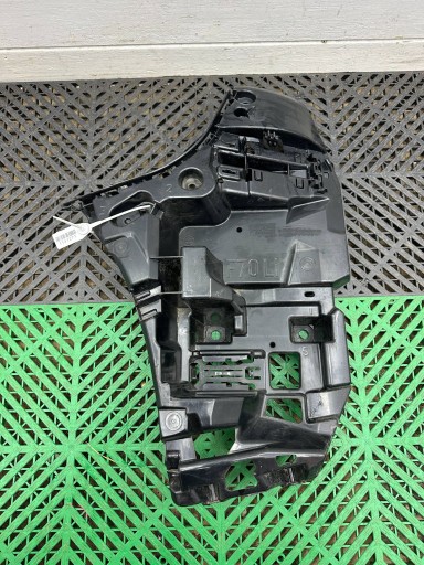 bumper bracket of the rear rear part BMW 1 F70 5A35D83