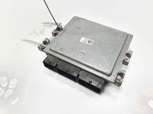 počítač motora ECU 237104545R DACIA DUSTER