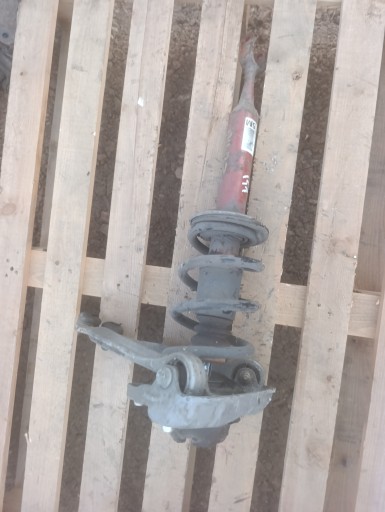 MACPHERSON amortizer prednji prednji dio AUDI A4 B7 8E0413031DG 8E0DG