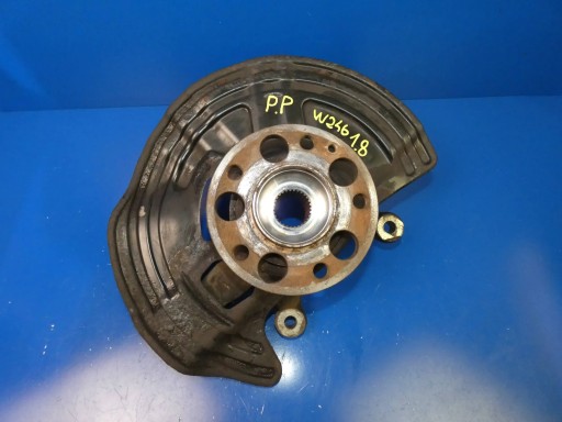 MERCEDES B KLASA W246 of the pivot swing right front front right