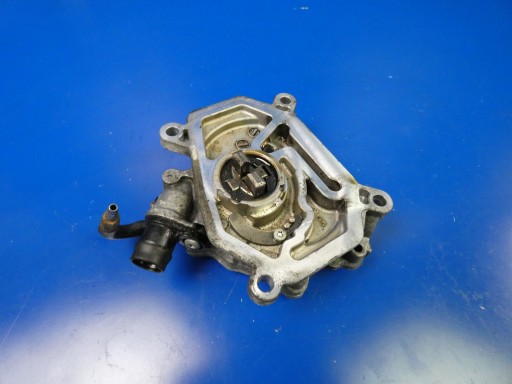 A1331800501 - MERCEDES W176 W117 A45 2.0 T POPMPA VACUM