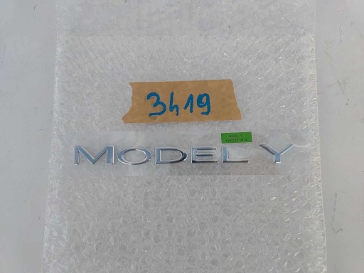 1592732-00-A - ЭМБЛЕМА TESLA МОДЕЛЬ Y НА ЗАДНЕМ КАПОТЕ, НОВЫЙ ОРИГИНАЛ 3419