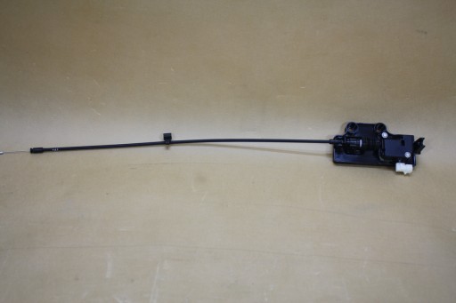 1061814-00-D - ТЕСЛА S ЛИФТ МЕХАНИЗМ ПРИВОД ЗАМОК КАПОТА